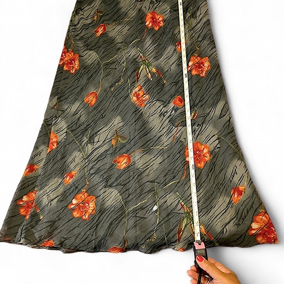 LONG PAIGE NEW YORK Green Floral Flowy Feminine Chiffon Slip Maxi Dress, size 12 - Picture 13 of 13